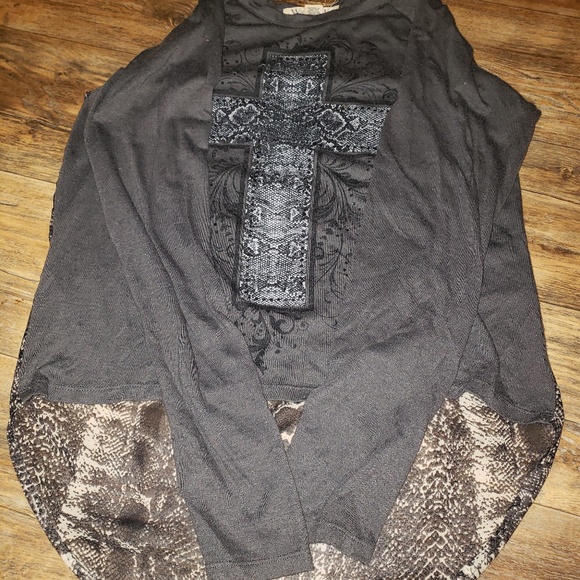 Medium Shirts bundle - Picture 3 of 8